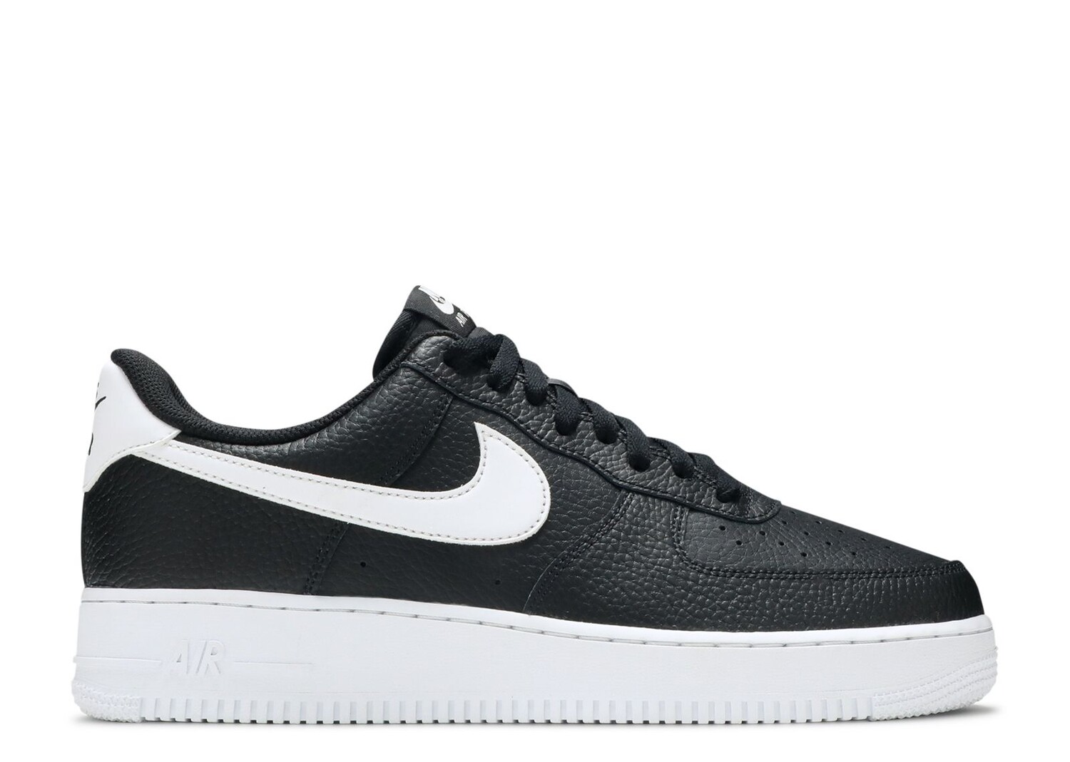 Кроссовки Nike Air Force 1 '07 'Black White', черный
Кроссовки Nike Air Force 1 '07 'Black White', черный
