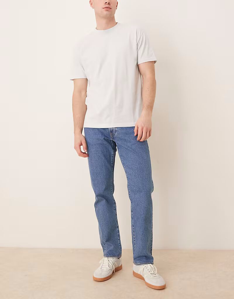 Джинсы прямого кроя Abercrombie & Fitch в винтажном стиле средней степени стирки
Джинсы прямого кроя Abercrombie & Fitch в винтажном стиле средней степени стирки