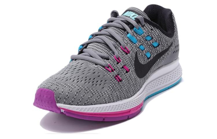 Nike Кроссовки для женщин, Gray
Nike Кроссовки для женщин, Gray