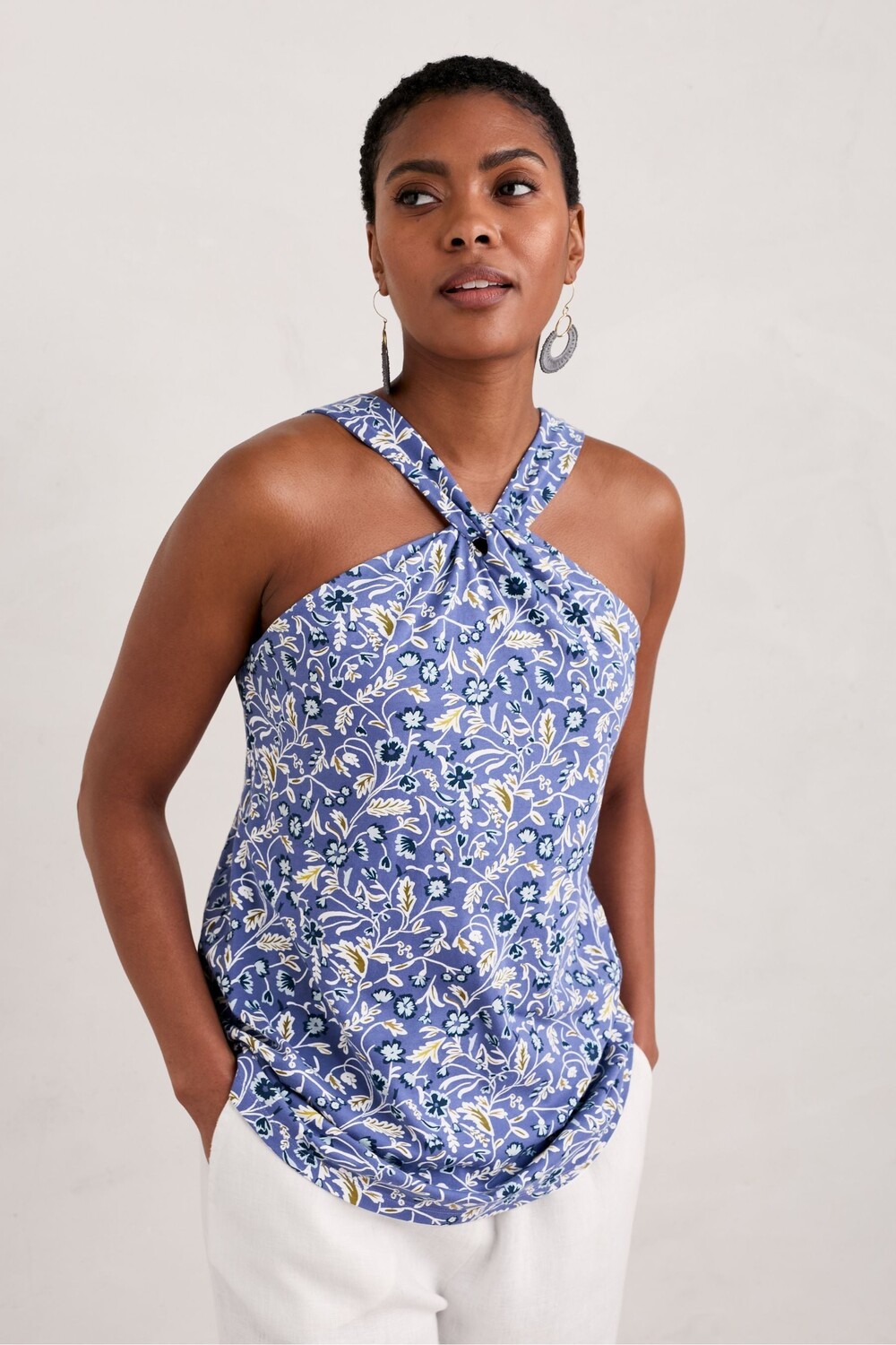 Топ Cinnibar с воротником-хомутом Seasalt Cornwall, синий
Топ Cinnibar с воротником-хомутом Seasalt Cornwall, синий