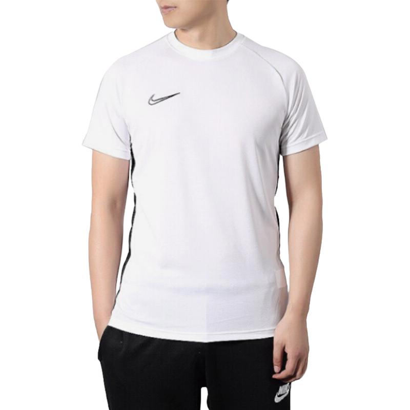 Nike Футболка мужская белая
Nike Футболка мужская белая