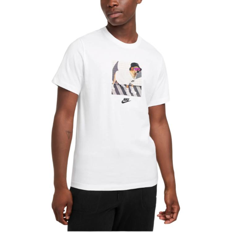Футболка Nike спортивная белая 
Футболка Nike спортивная белая