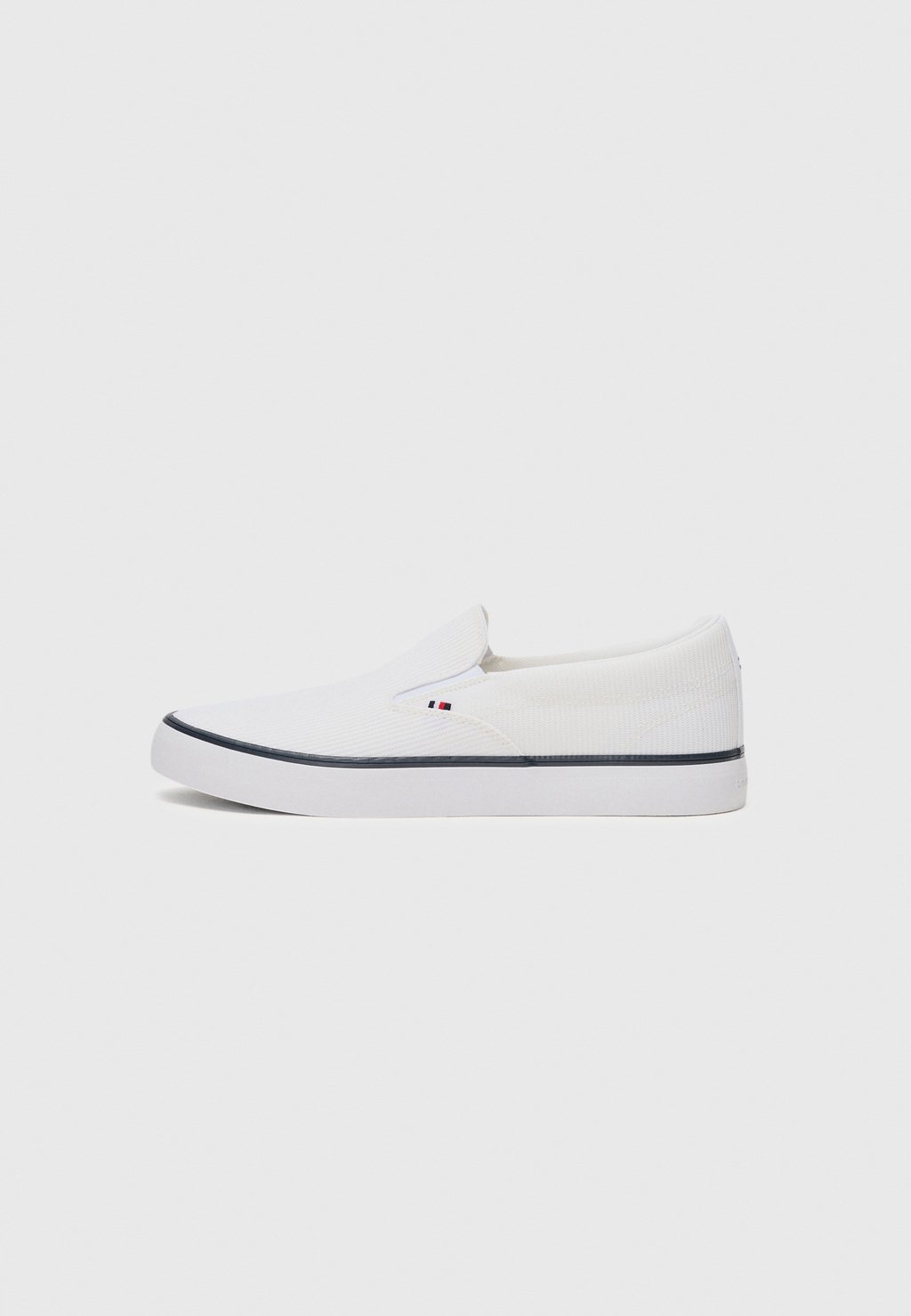 Кроссовки VULC CORE II Tommy Hilfiger, белый 
Кроссовки VULC CORE II Tommy Hilfiger, белый