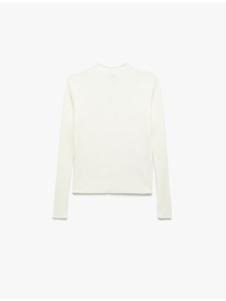 СВИТЕРЫ BSC в цвете Ekru KOTON
СВИТЕРЫ BSC в цвете Ekru KOTON