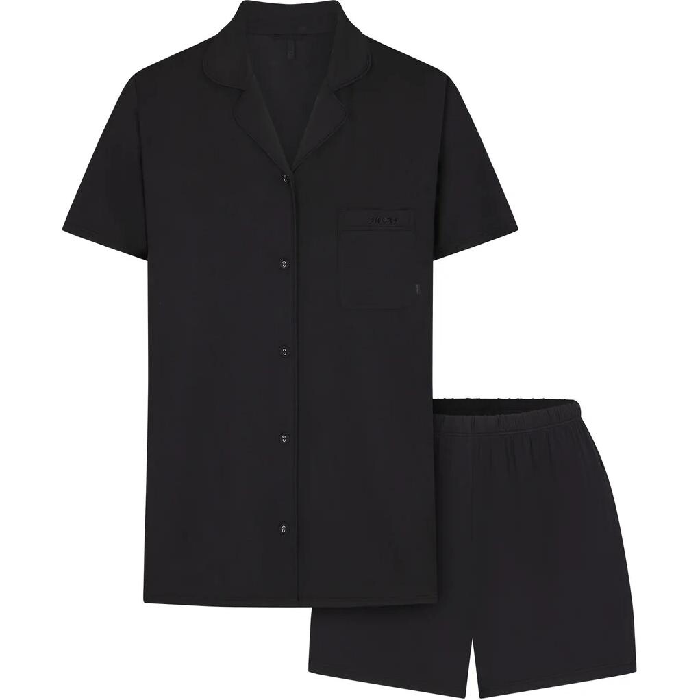 Женские пижамные комплекты Skims 
Женские пижамные комплекты Skims