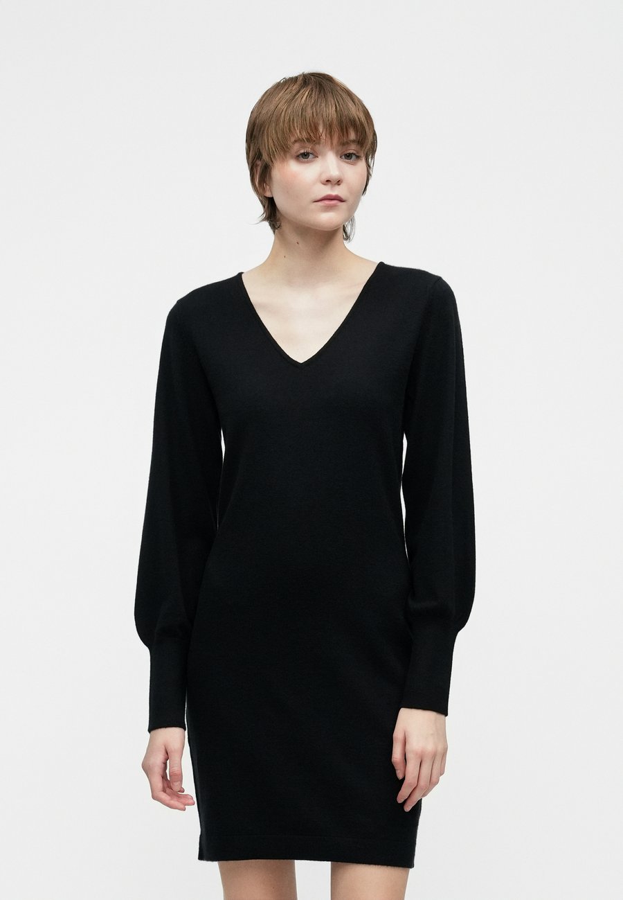 Платье VILA VIAMARIA V NECK SHORT DRESS, Black
Платье VILA VIAMARIA V NECK SHORT DRESS, Black