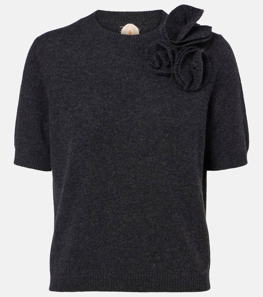 Свитер из шерсти и кашемира с цветочной аппликацией Jardin des Orangers, Anthracite
Свитер из шерсти и кашемира с цветочной аппликацией Jardin des Orangers, Anthracite