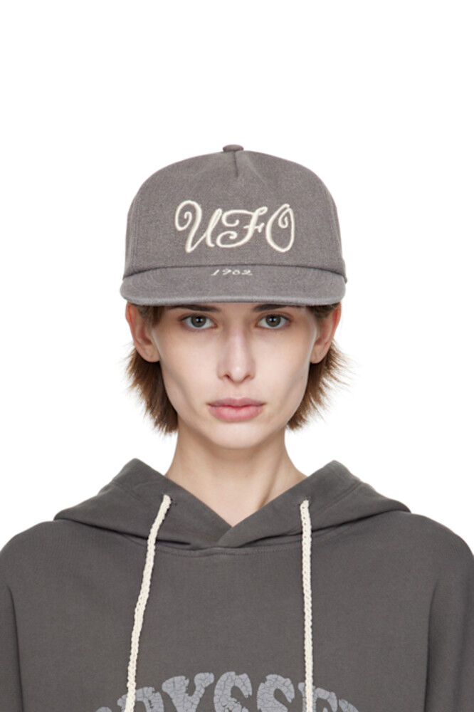 Серая походная кепка «НЛО» Kijun
Серая походная кепка «НЛО» Kijun