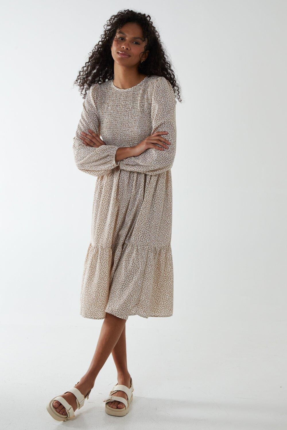 Многоуровневое платье с длинными рукавами и цветочным принтом Blue Vanilla, белый
Многоуровневое платье с длинными рукавами и цветочным принтом Blue Vanilla, белый