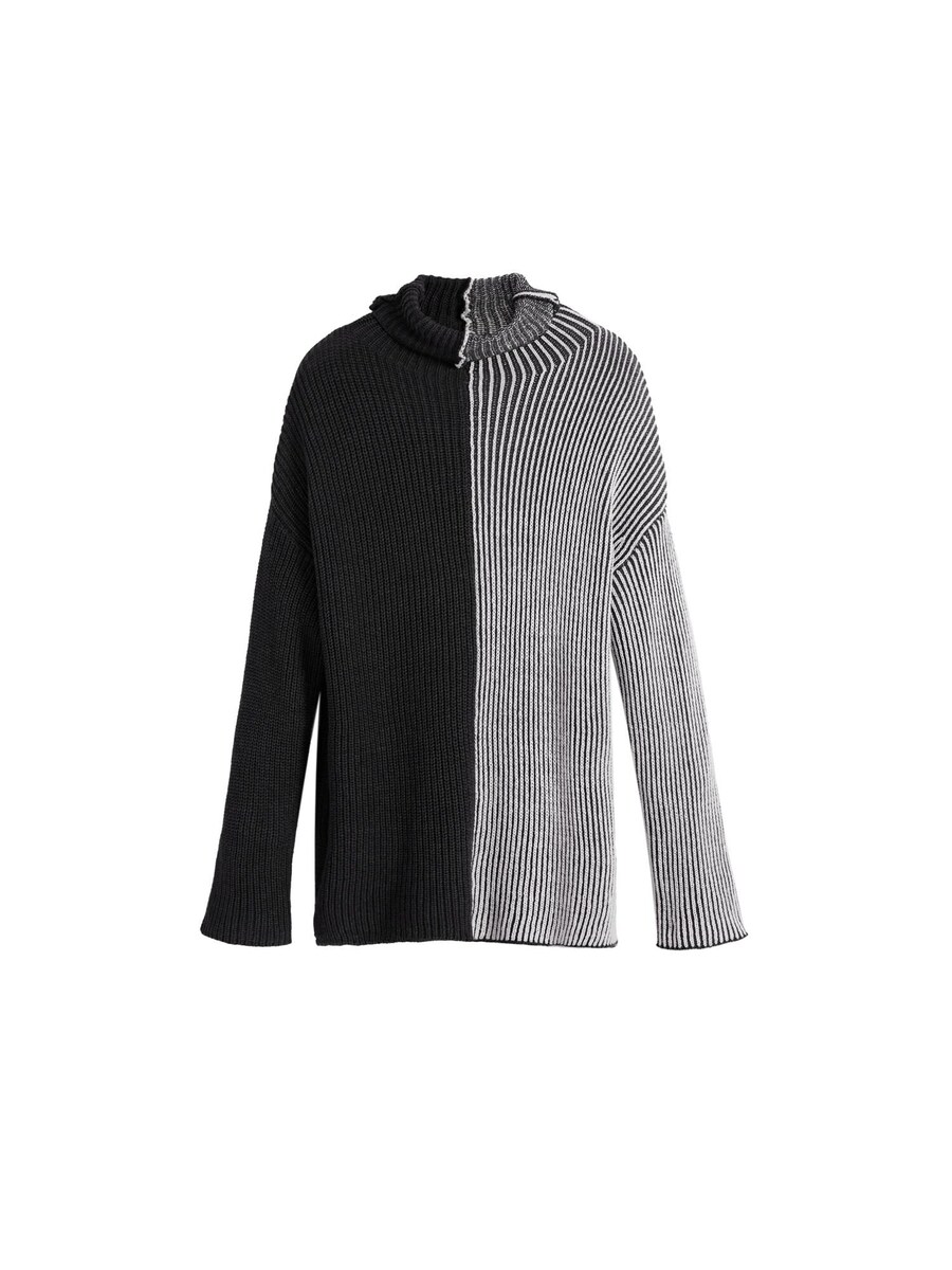 Свитер Desigual, черный
Свитер Desigual, черный