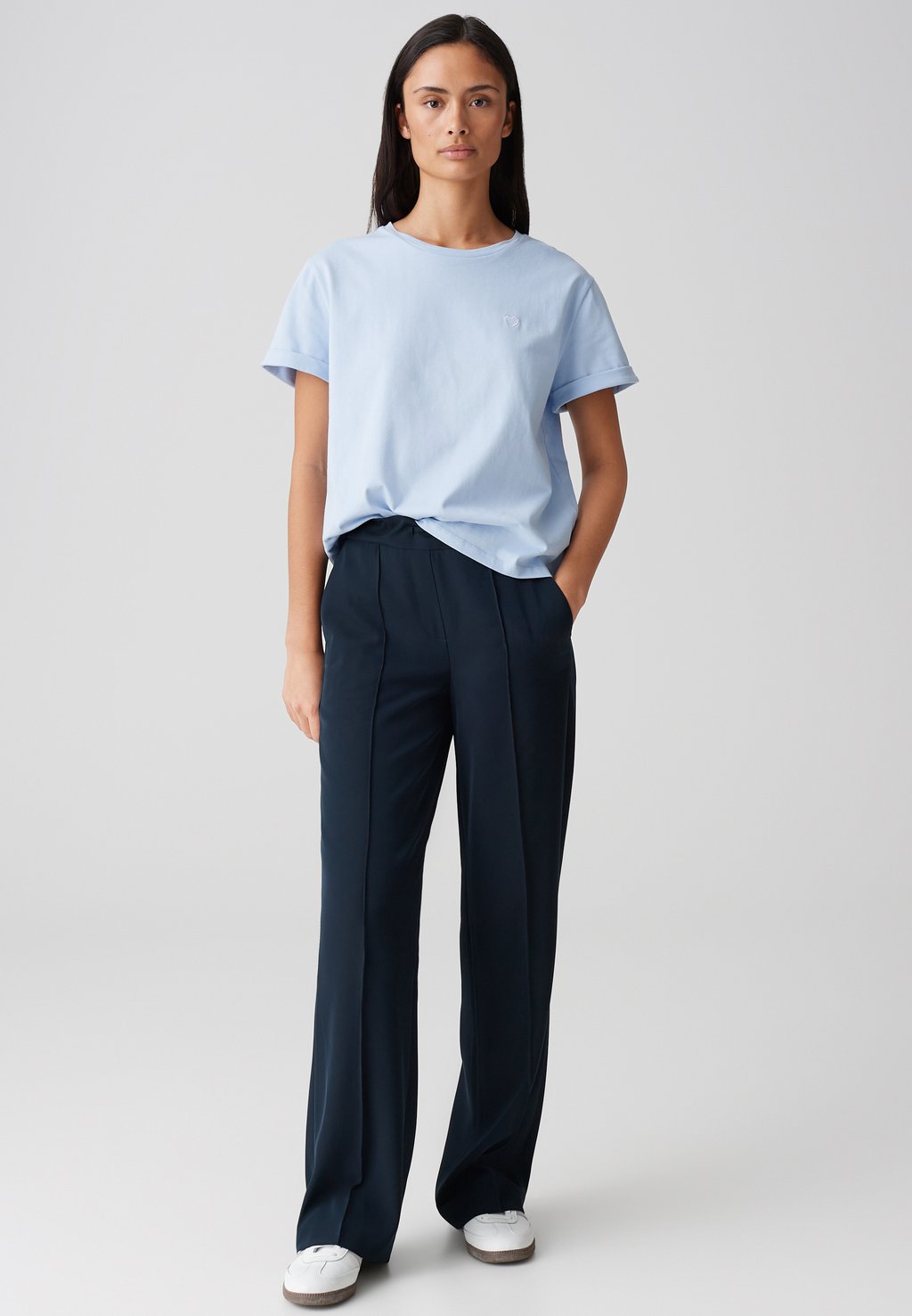 Базовая футболка SERZ OPUS, светло-голубой
Базовая футболка SERZ OPUS, светло-голубой