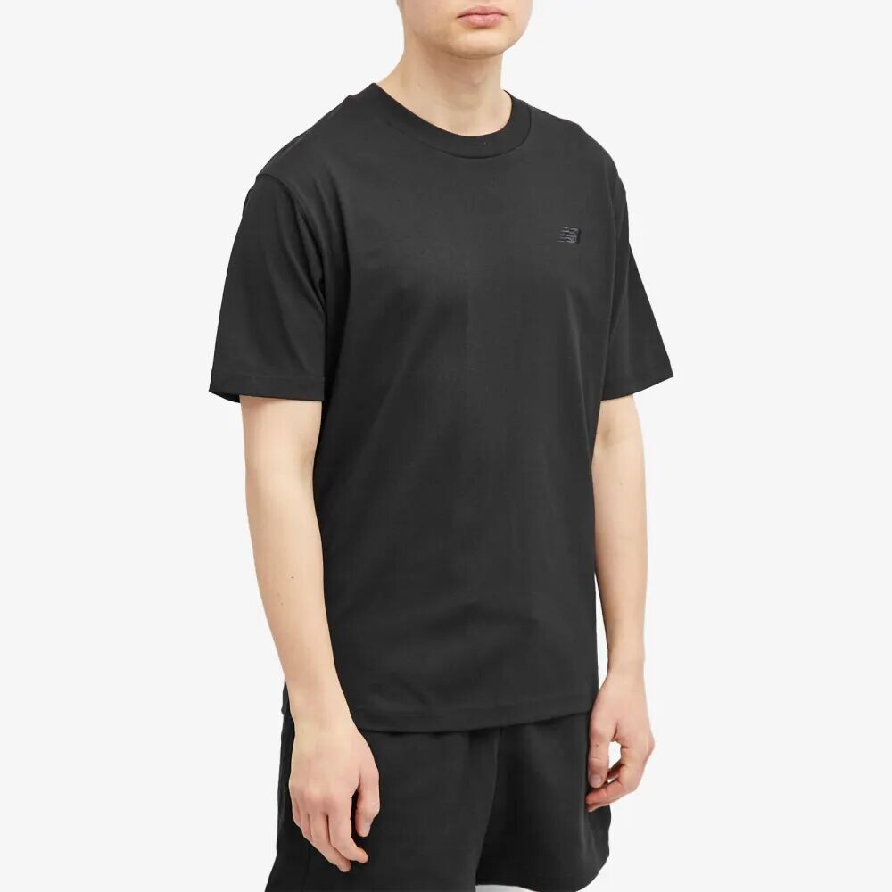 New Balance Хлопковая футболка NB Athletics, черный
New Balance Хлопковая футболка NB Athletics, черный