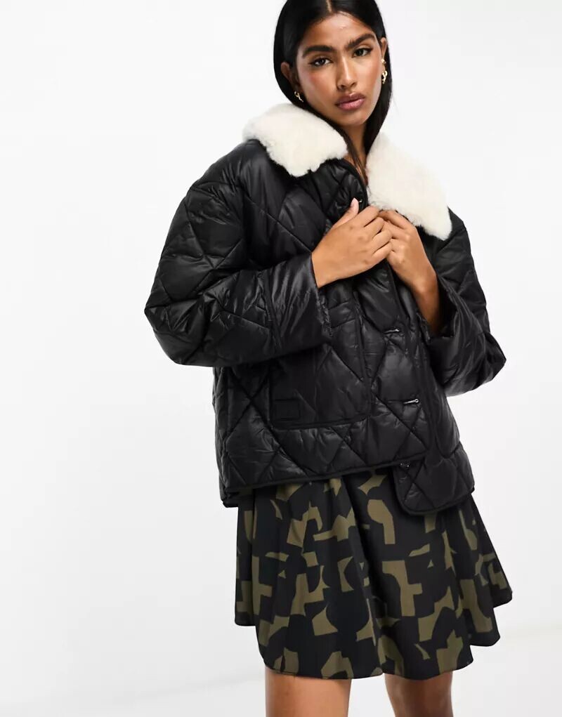 Черная дутая куртка River Island с воротником из искусственного меха, Черный, Черная дутая куртка River Island с воротником из искусственного меха
Черная дутая куртка River Island с воротником из искусственного меха, Черный, Черная дутая куртка River Island с воротником из искусственного меха