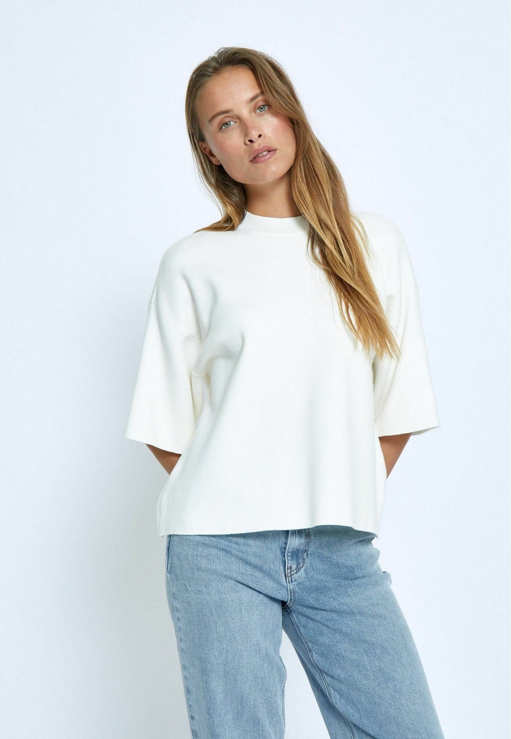 Свитер LUPI Minus, белый
Свитер LUPI Minus, белый