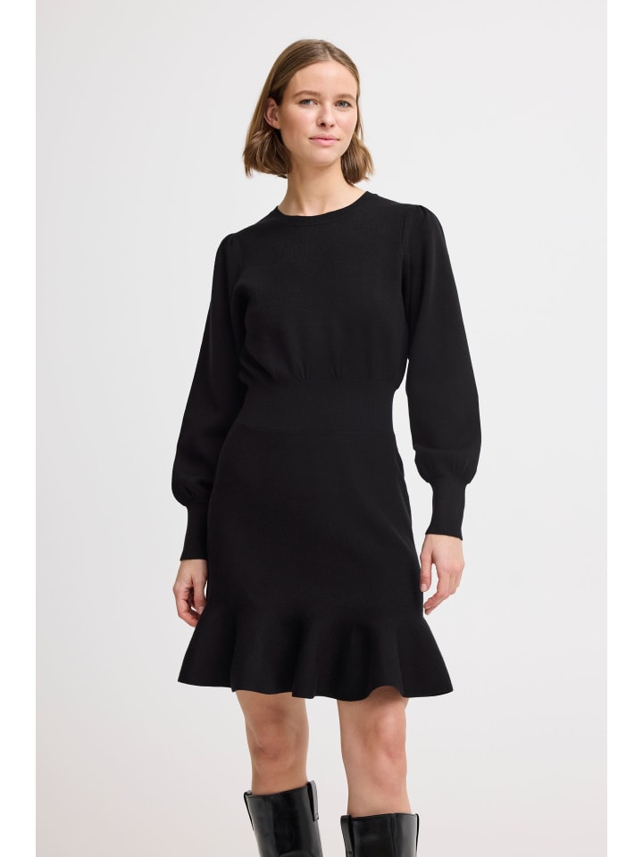 Платье BYOTARI, облегающее, черного цвета b. young
Платье BYOTARI, облегающее, черного цвета b. young