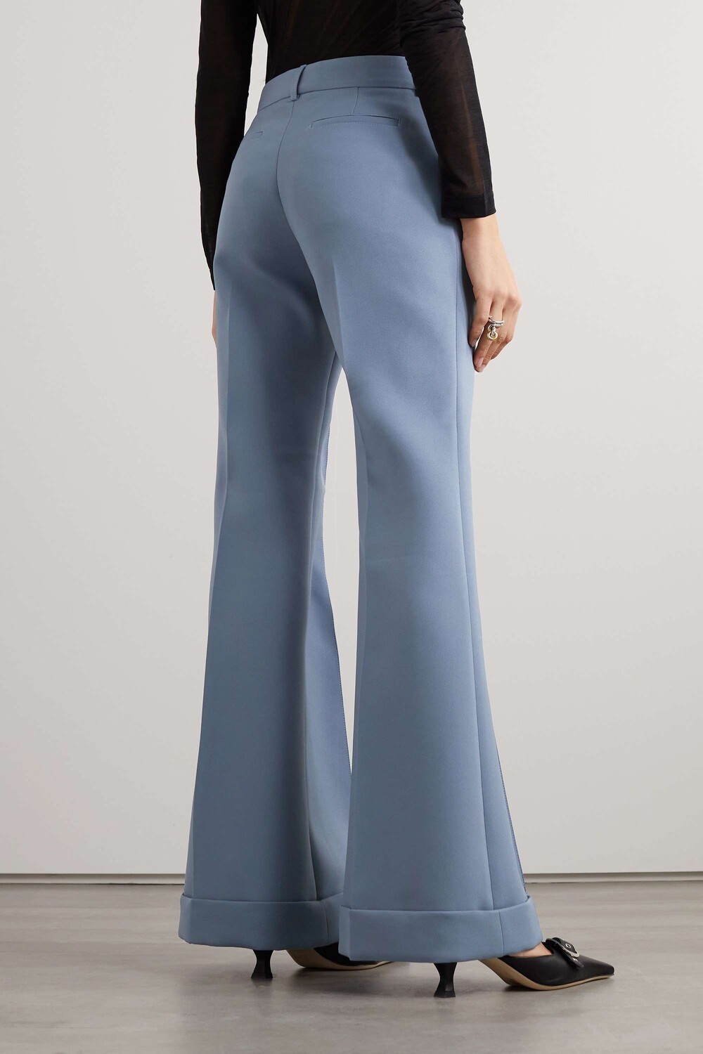 ACNE STUDIOS расклешенные брюки из твила, синий 
ACNE STUDIOS расклешенные брюки из твила, синий