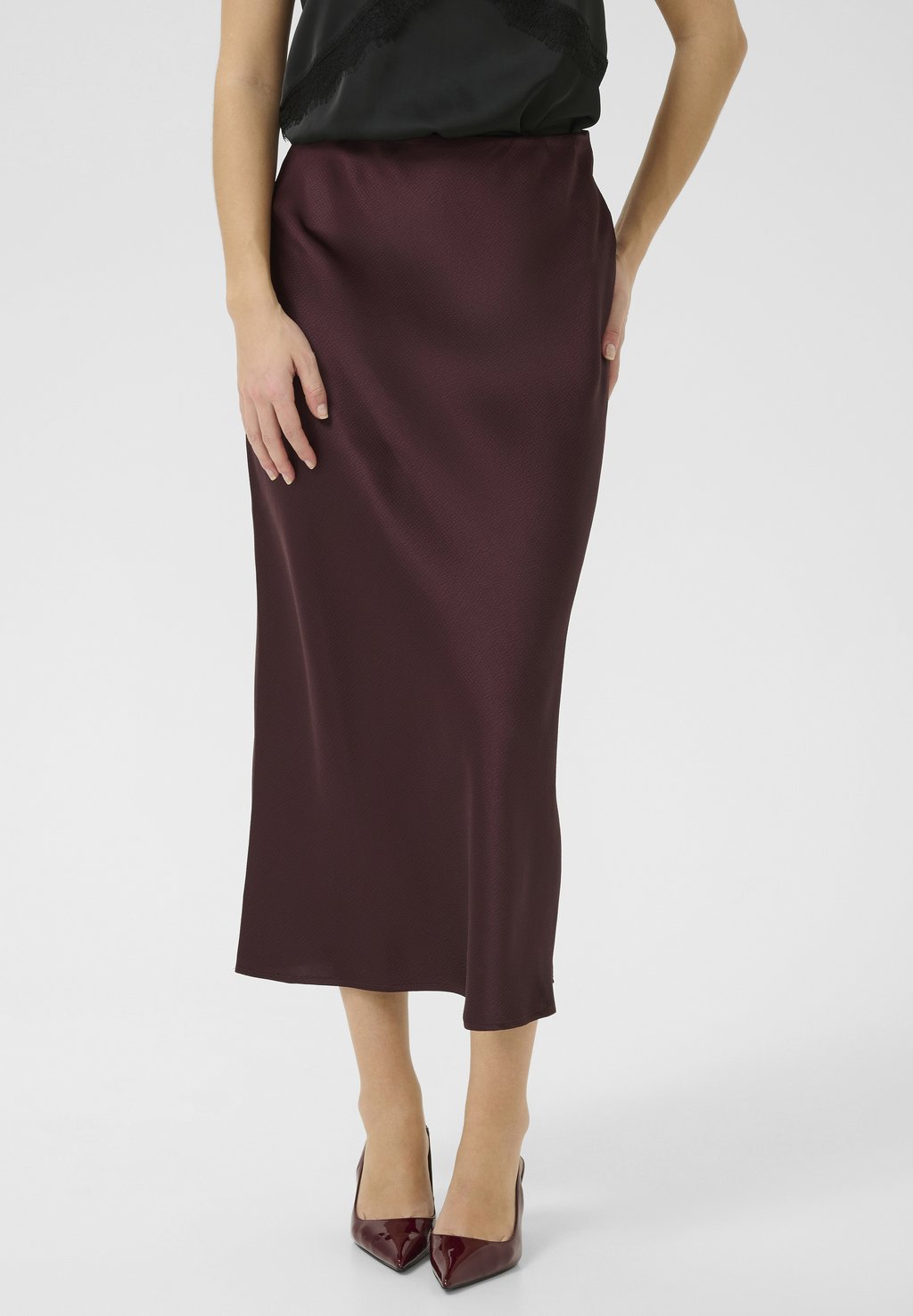 Юбка-карандаш Kaffe, бургундия
Юбка-карандаш Kaffe, бургундия