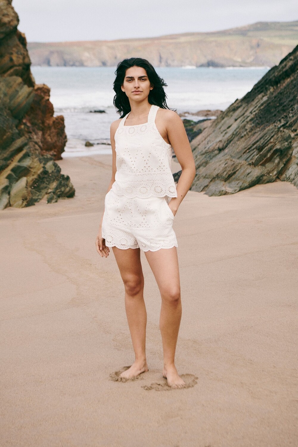 Кружевные шорты бродери Laura Ashley, белый
Кружевные шорты бродери Laura Ashley, белый