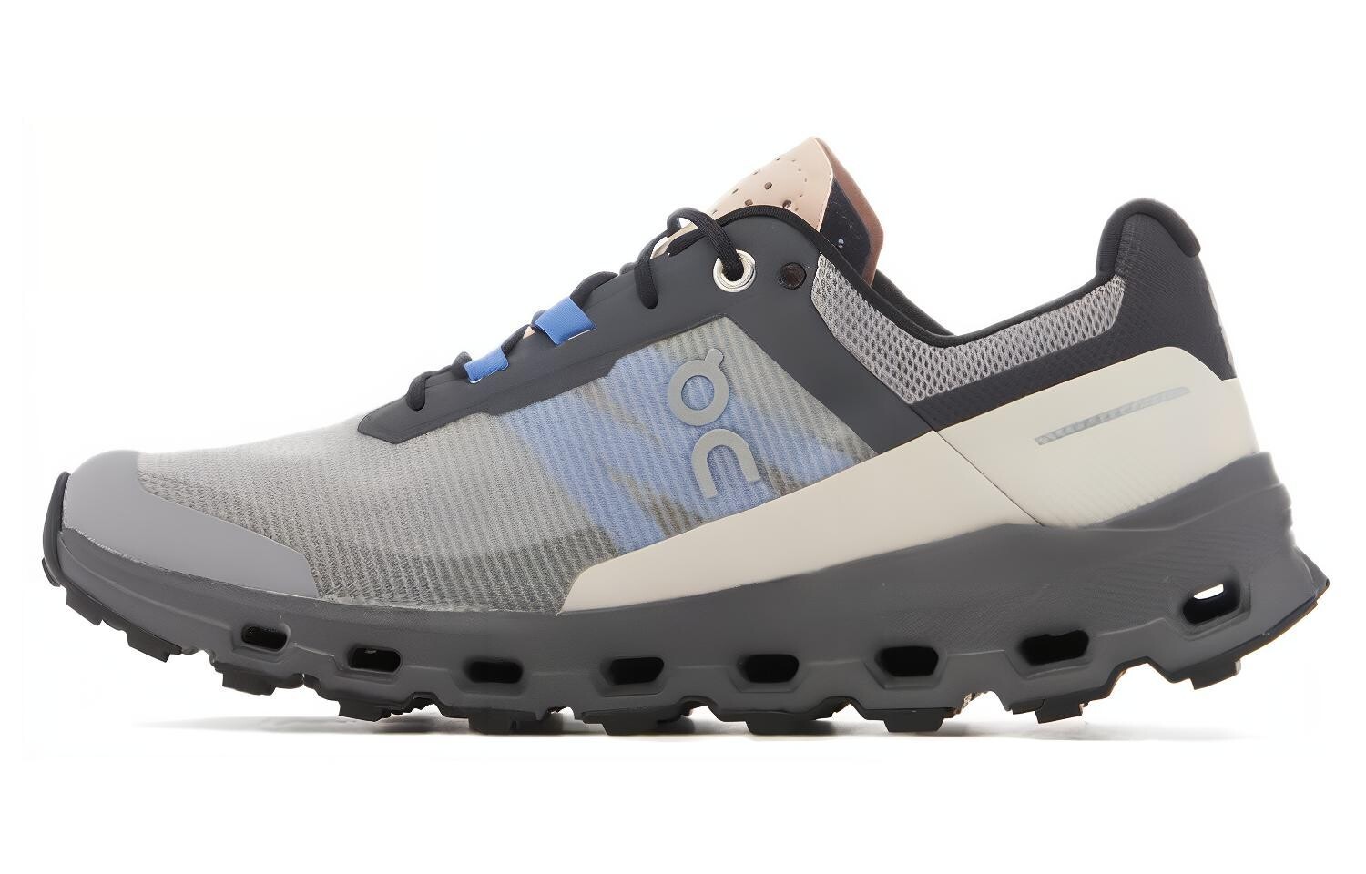 Беговые кроссовки Cloudvista Alloy черные женские On 
Беговые кроссовки Cloudvista Alloy черные женские On