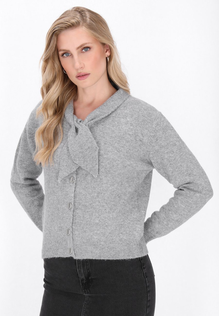 Кардиган DreiMaster Cardigan, Grey Melange/Grey
Кардиган DreiMaster Cardigan, Grey Melange/Grey