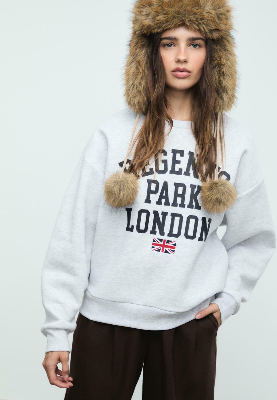 Толстовка Stradivarius Sweatshirt, Grey
Толстовка Stradivarius Sweatshirt, Grey