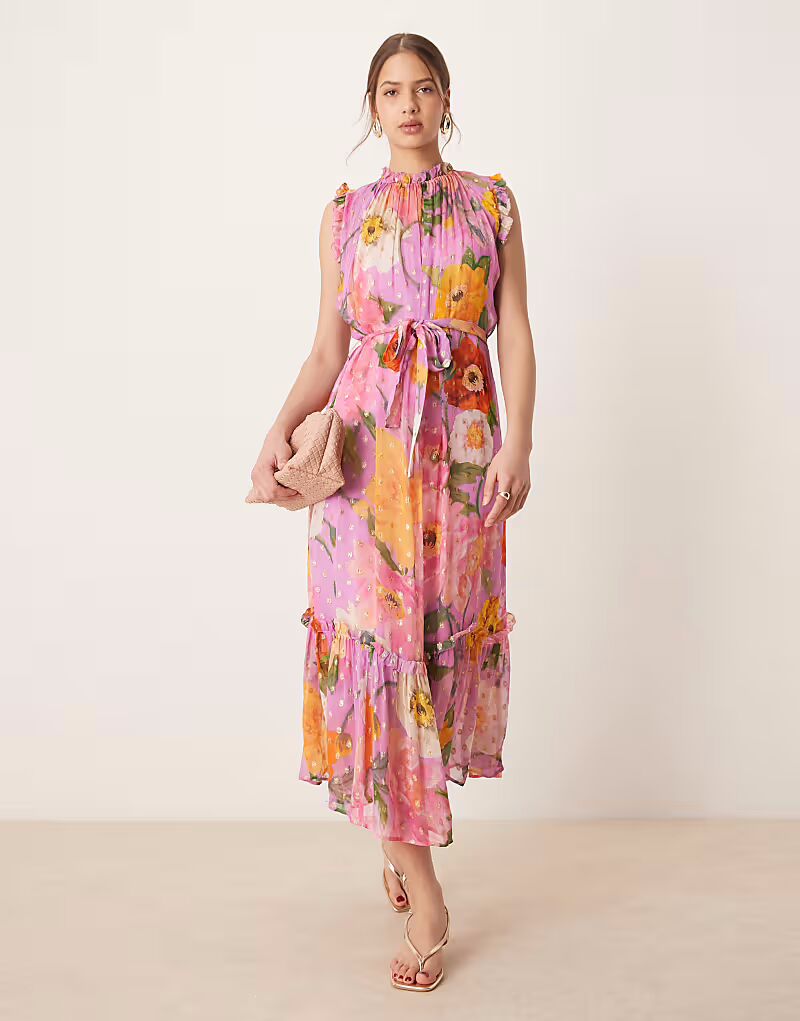 Платье миди Hope & Ivy с высоким воротом, оборками и завязкой на талии с розовым принтом
Платье миди Hope & Ivy с высоким воротом, оборками и завязкой на талии с розовым принтом