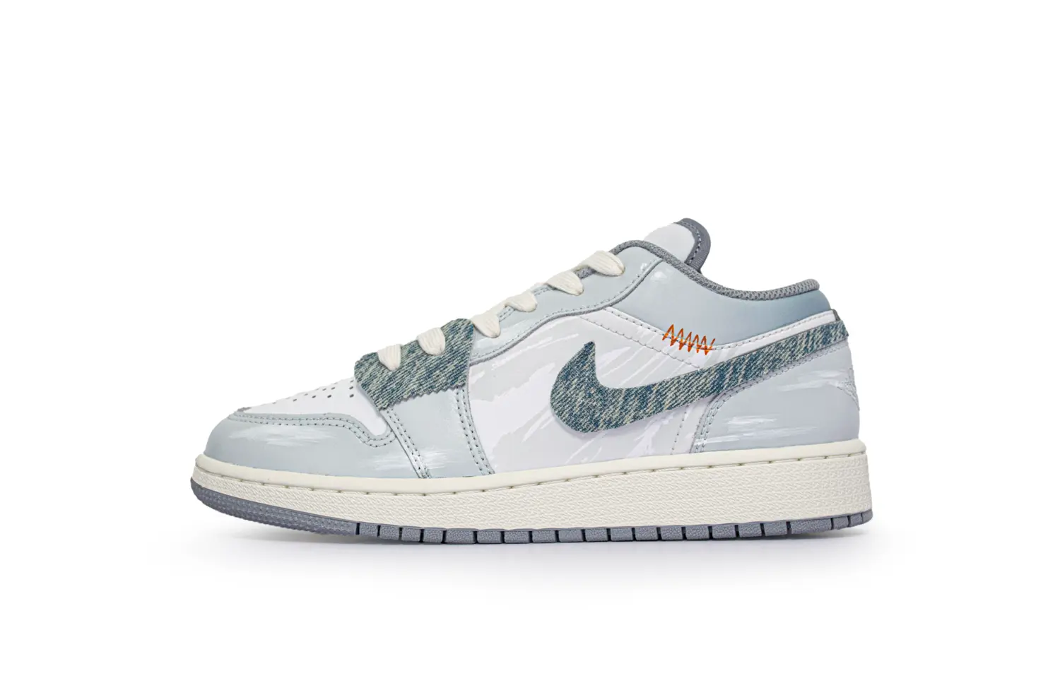 Air 1 Denim низкие детские баскетбольные кроссовки gray для подростков Jordan, серый
Air 1 Denim низкие детские баскетбольные кроссовки gray для подростков Jordan, серый