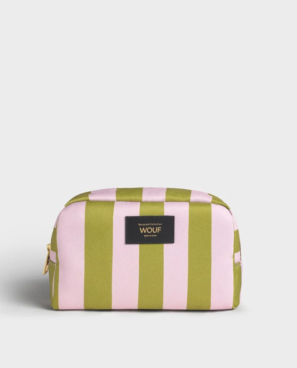 Косметичка среднего размера с внутренним карманом Wouf, мультиколор
Косметичка среднего размера с внутренним карманом Wouf, мультиколор