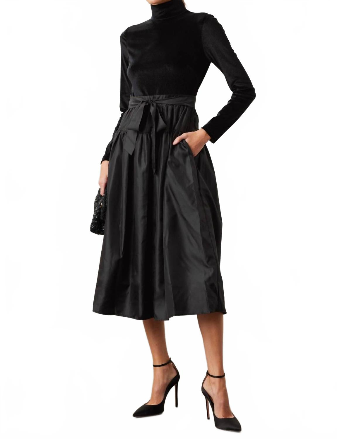 Raquel Class Праздничное миди-платье в черном цвете LDT