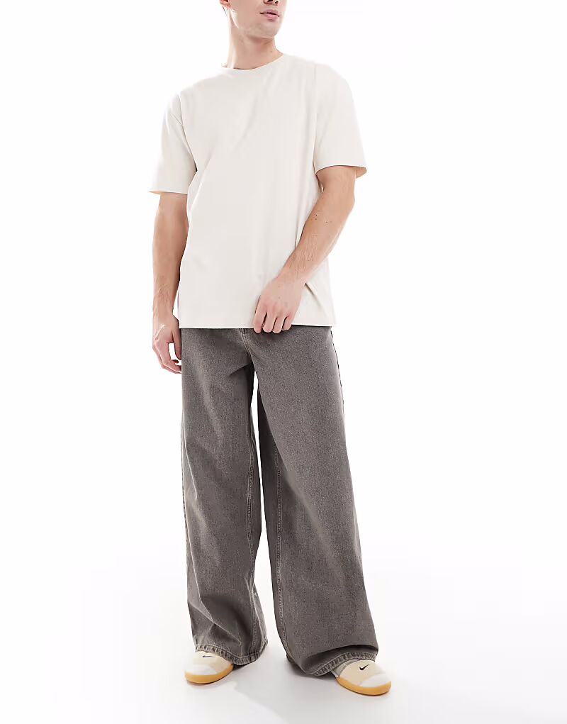 Джинсы X003 с широкими штанинами и средней посадкой, серого цвета Collusion
Джинсы X003 с широкими штанинами и средней посадкой, серого цвета Collusion