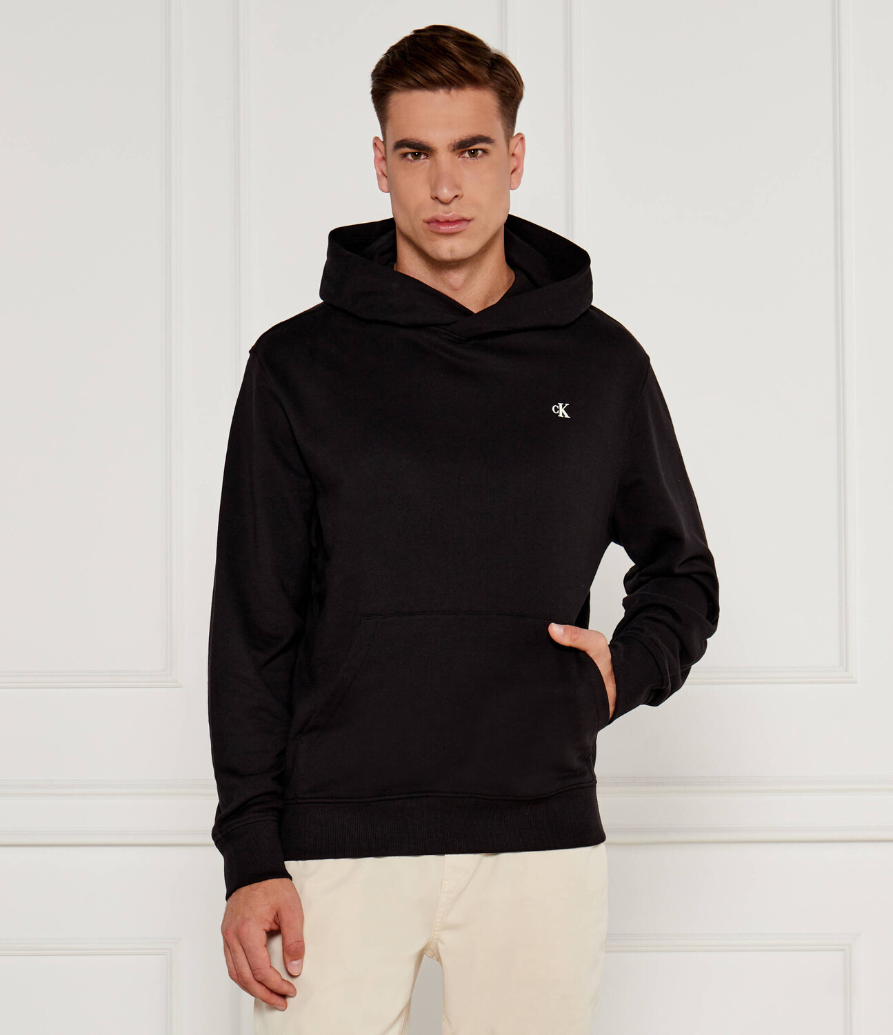 Толстовка CALVIN KLEIN JEANS Regular Fit, черный
Толстовка CALVIN KLEIN JEANS Regular Fit, черный