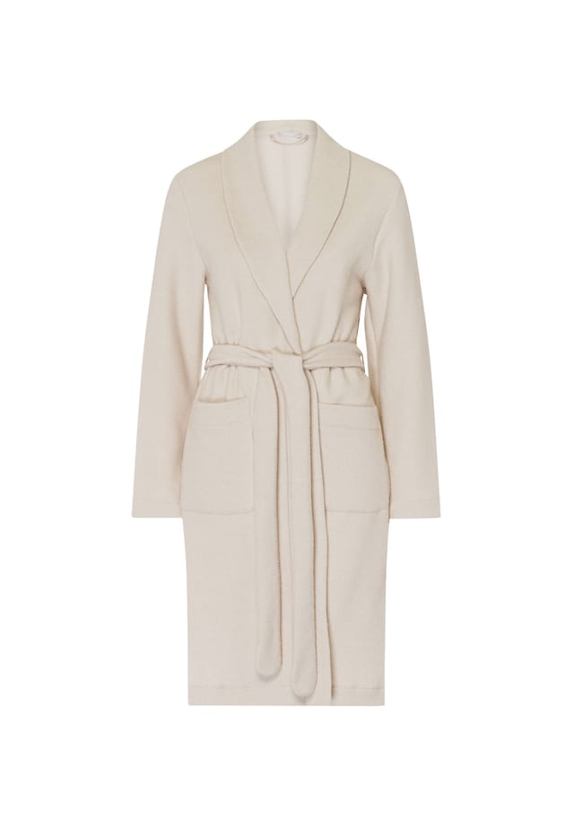 Выбор халата Hanro, цвет moonlight
Выбор халата Hanro, цвет moonlight