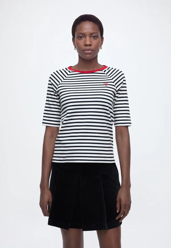 Футболка с принтом реглан Tom Tailor Denim, Navy/White, Белый, Футболка с принтом реглан Tom Tailor Denim, Navy/White
Футболка с принтом реглан Tom Tailor Denim, Navy/White, Белый, Футболка с принтом реглан Tom Tailor Denim, Navy/White