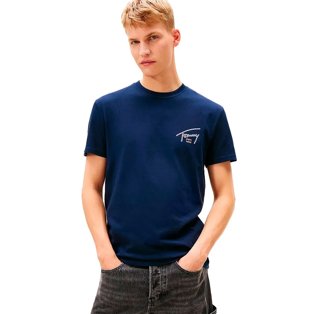 Футболка с коротким рукавом Tommy Jeans DM0DM22320, синий
Футболка с коротким рукавом Tommy Jeans DM0DM22320, синий