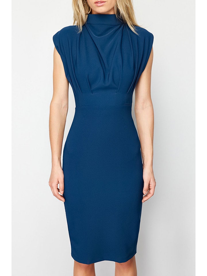 Платье до колена trendyol, синий
Платье до колена trendyol, синий
