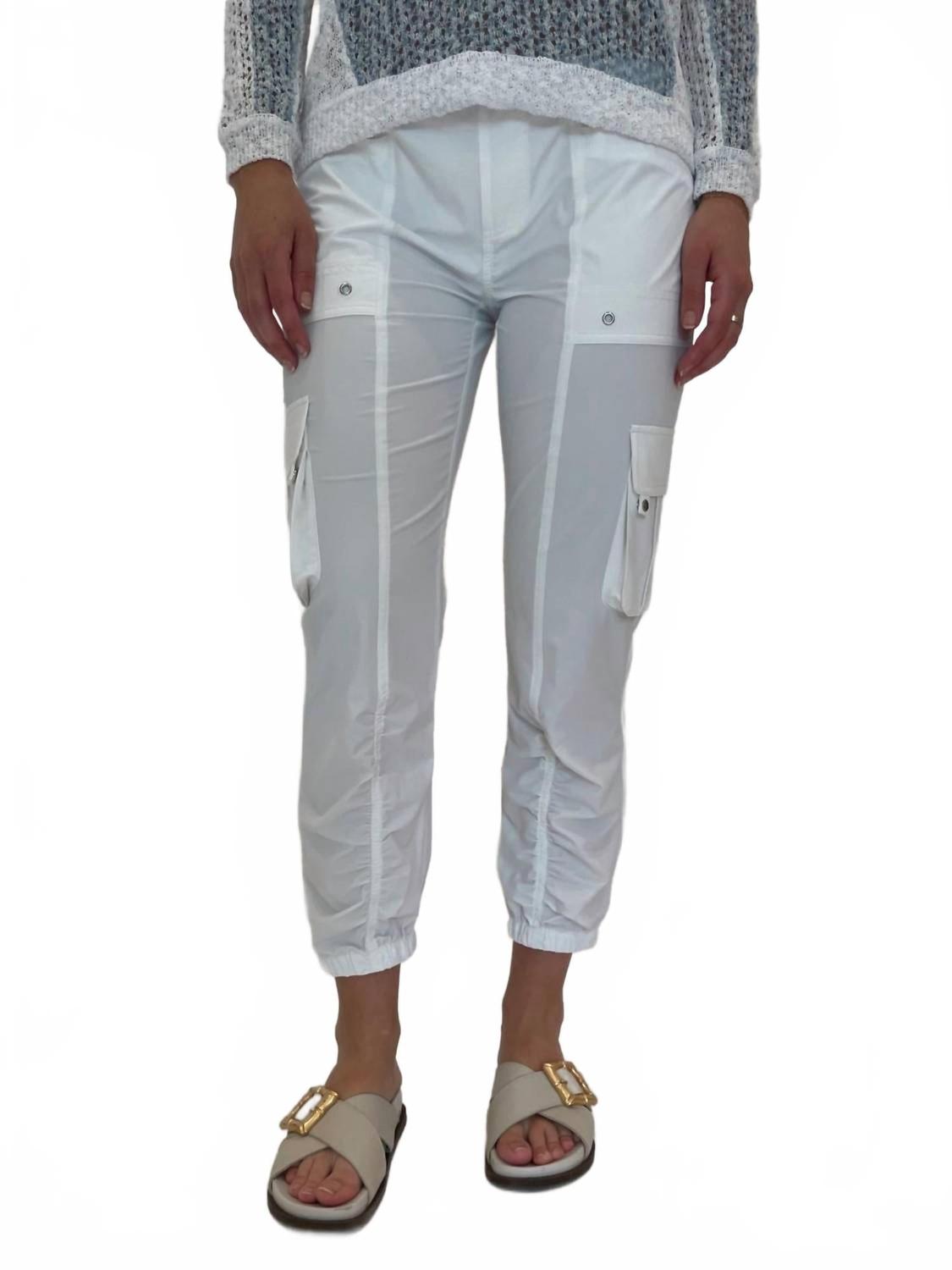 Женские грузовые штаны Britt в отбеленном цвете PEACE of CLOTH
Женские грузовые штаны Britt в отбеленном цвете PEACE of CLOTH