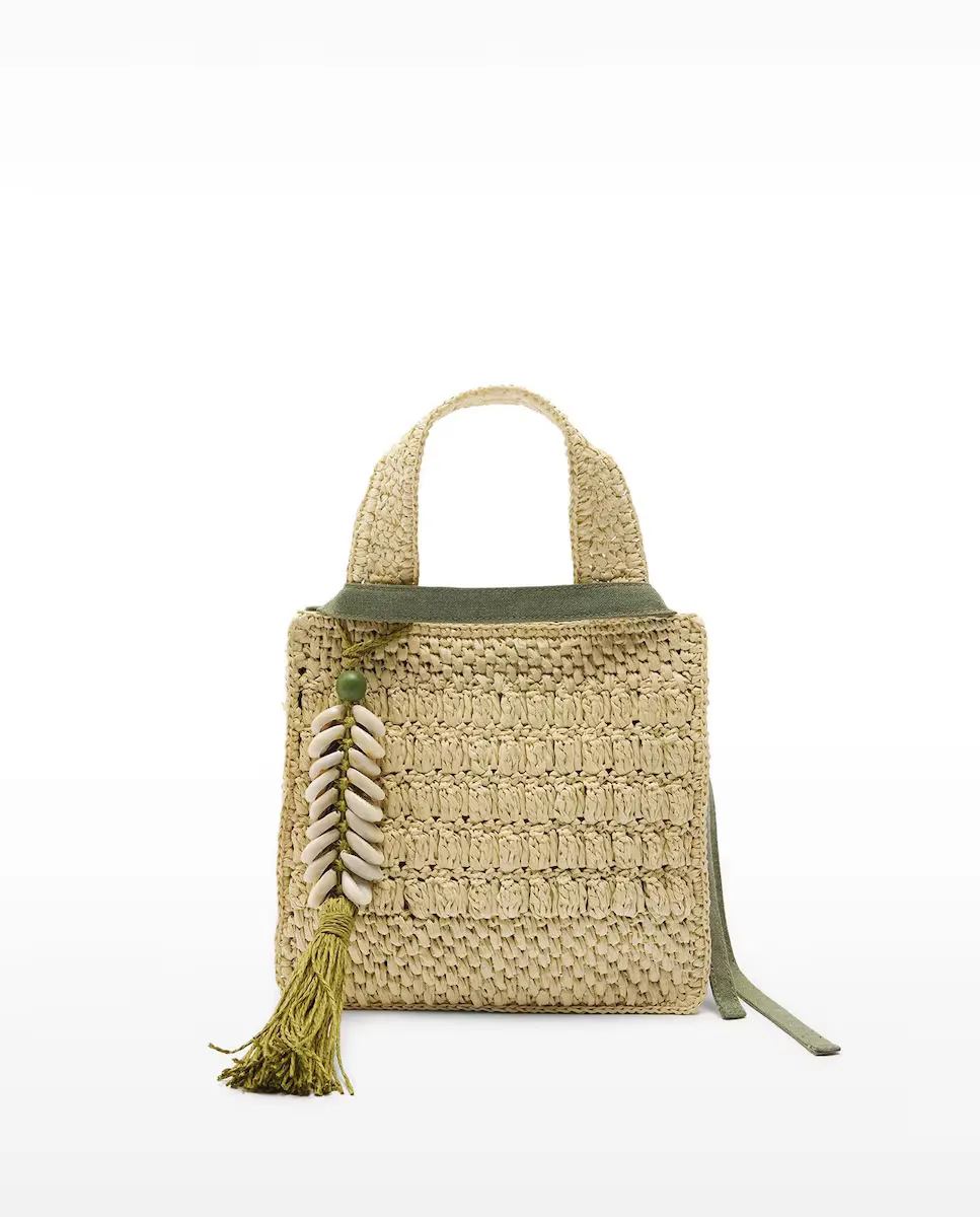 Маленькая сумка-тоут с эффектом рафии со съемной подвеской, однотонная Parfois, зеленый
Маленькая сумка-тоут с эффектом рафии со съемной подвеской, однотонная Parfois, зеленый