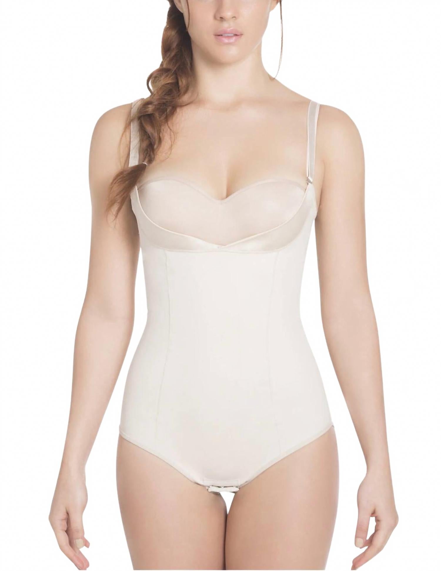 Утягивающее боди в бежевом цвете Siluets
Утягивающее боди в бежевом цвете Siluets