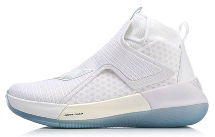 Баскетбольные кроссовки YuShuai 12 для мужчин Lining
Баскетбольные кроссовки YuShuai 12 для мужчин Lining