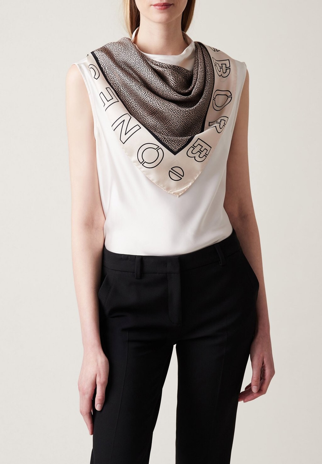 Шарф Borbonese, черный
Шарф Borbonese, черный