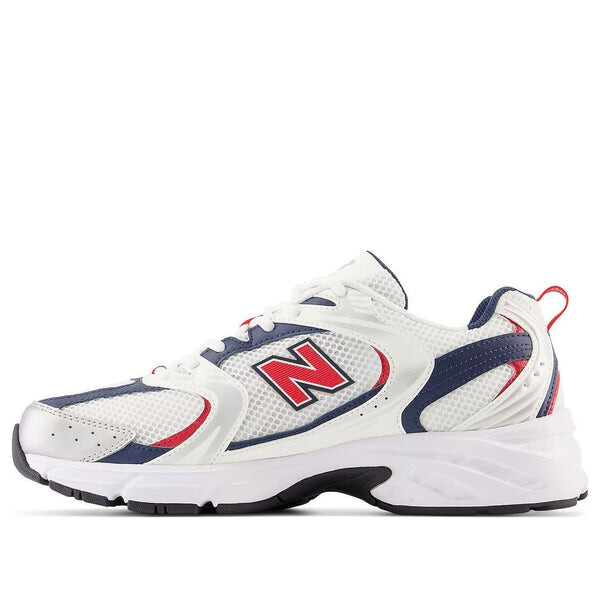 Кроссовки New Balance 530, белый/синий/красный
Кроссовки New Balance 530, белый/синий/красный