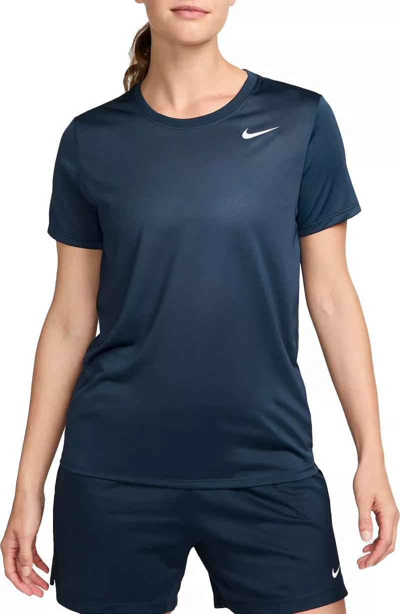 Женская футболка Nike Dri-FIT Legend, цвет Armory Navy
Женская футболка Nike Dri-FIT Legend, цвет Armory Navy