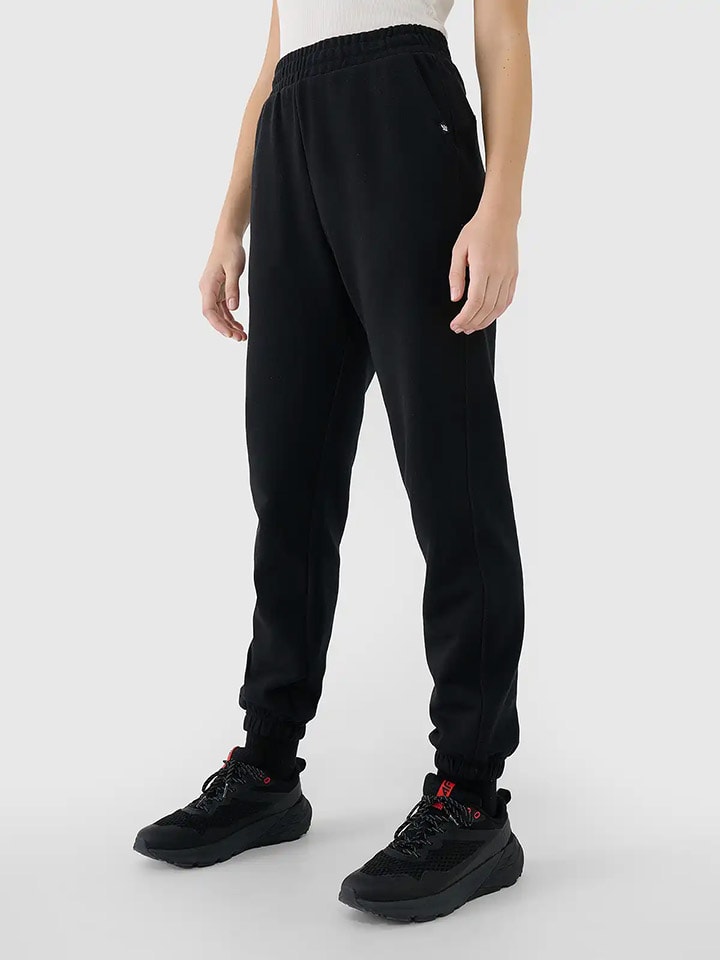 Спортивные штаны 4F, черный
Спортивные штаны 4F, черный