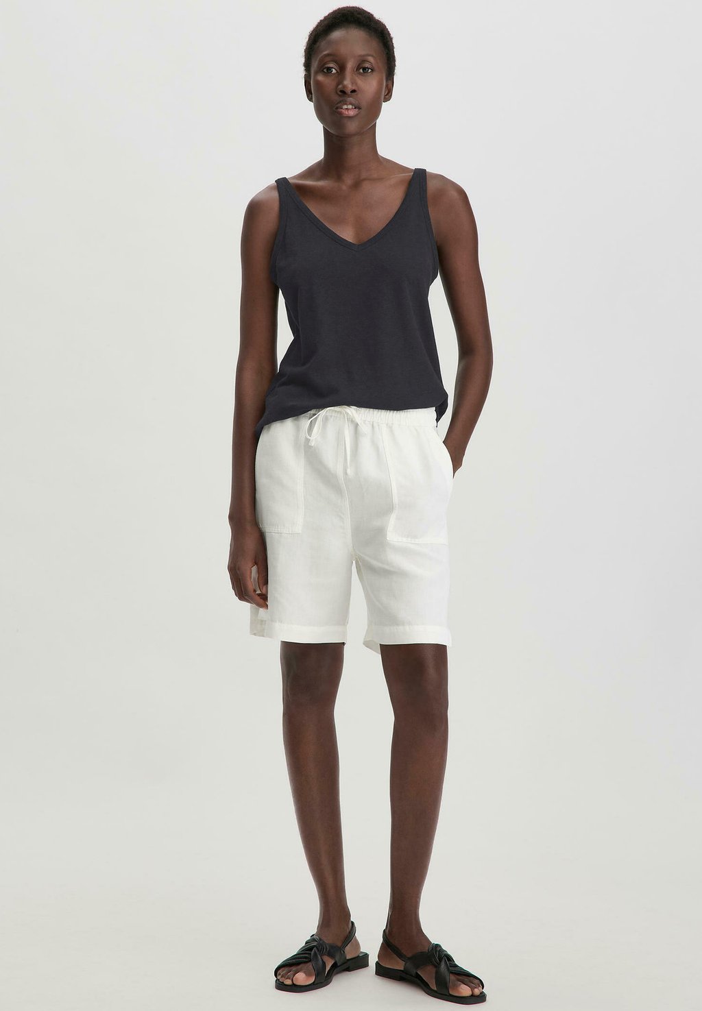 Шорты hessnatur, белый
Шорты hessnatur, белый