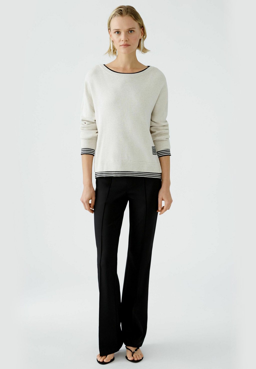 Джемпер LEEZA Oui, белый
Джемпер LEEZA Oui, белый