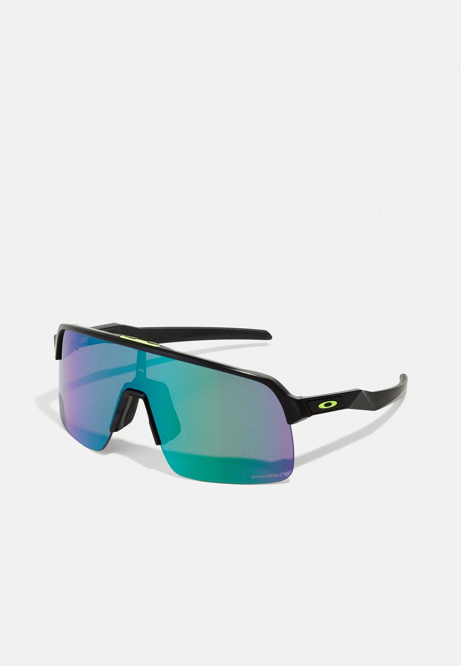 Солнцезащитные очки Oakley SUTRO LITE UNISEX, Matte Black/Black
Солнцезащитные очки Oakley SUTRO LITE UNISEX, Matte Black/Black