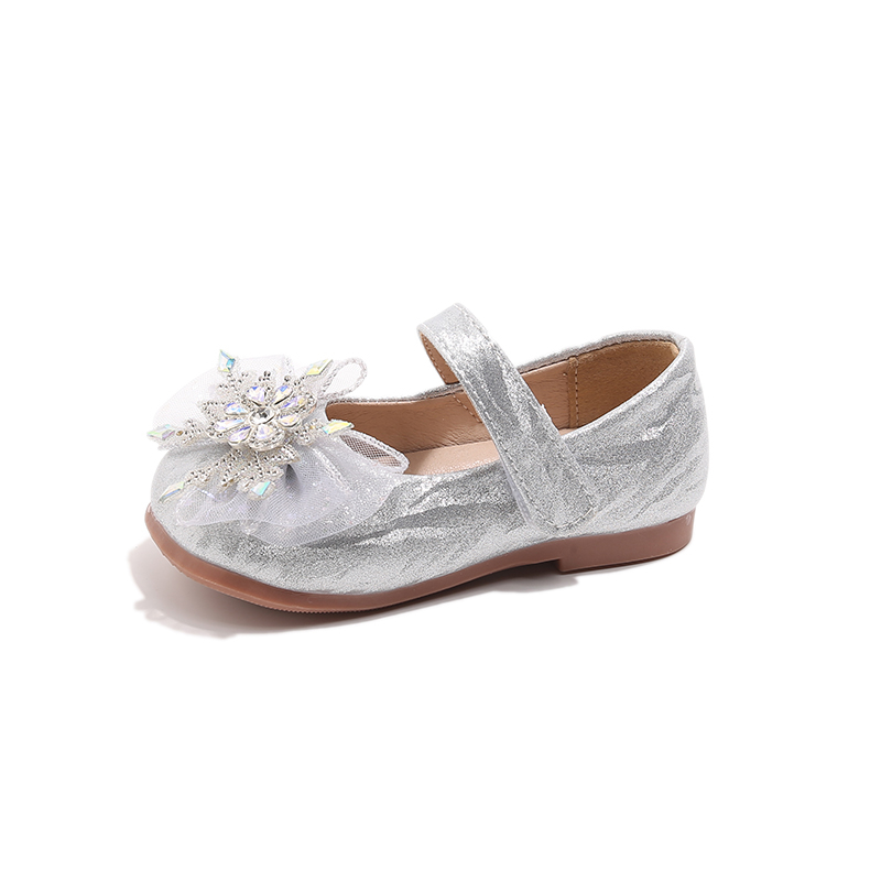 Низкие детские кожаные туфли для детей 3–7 лет TONYBEAR, серебряный
Низкие детские кожаные туфли для детей 3–7 лет TONYBEAR, серебряный