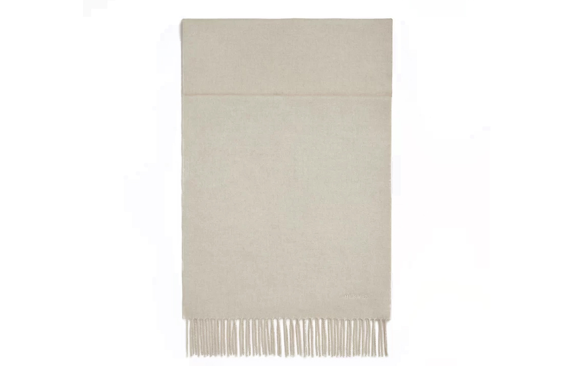 Вязаный шарф мужской бежевый HERMES
Вязаный шарф мужской бежевый HERMES