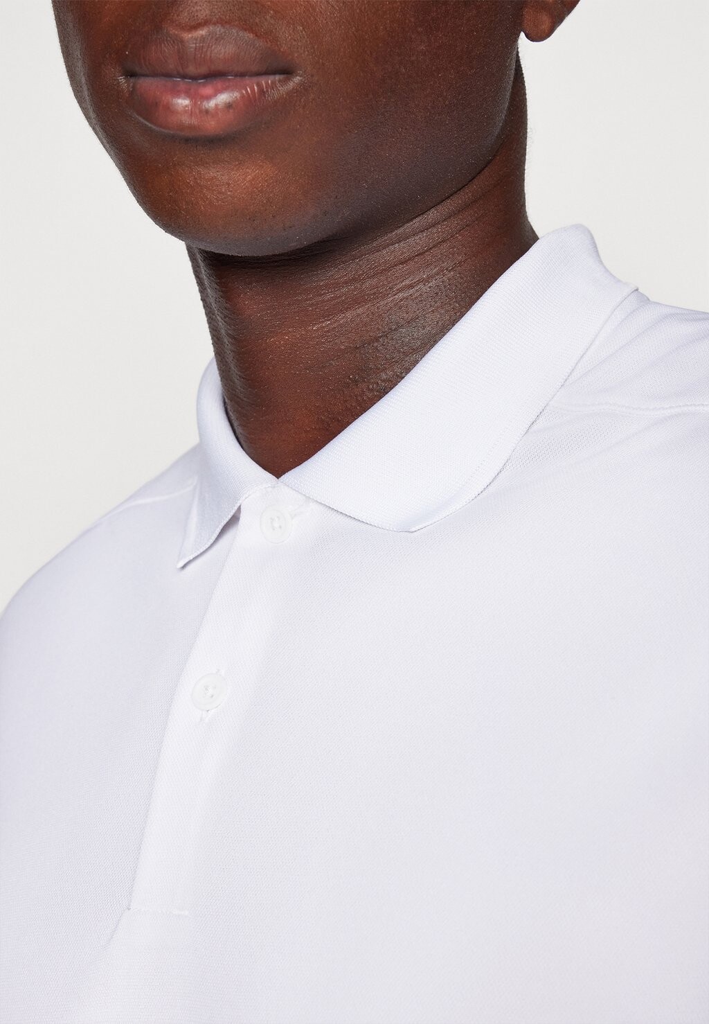 Рубашка поло SOLID Nike, белый
Рубашка поло SOLID Nike, белый