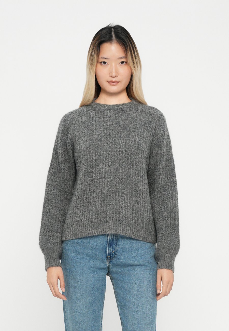 Джемпер JDY JDYMARI O NECK PULLOVER , Dark Grey Melange/Mottled Dark Grey
Джемпер JDY JDYMARI O NECK PULLOVER , Dark Grey Melange/Mottled Dark Grey